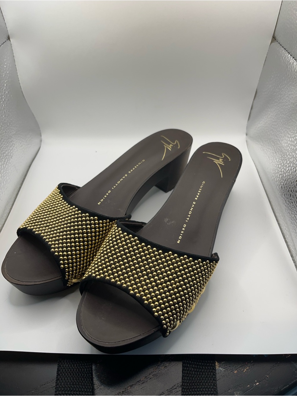 Giuseppe Zanotti Gold Studded Slide Open-Toe Mules